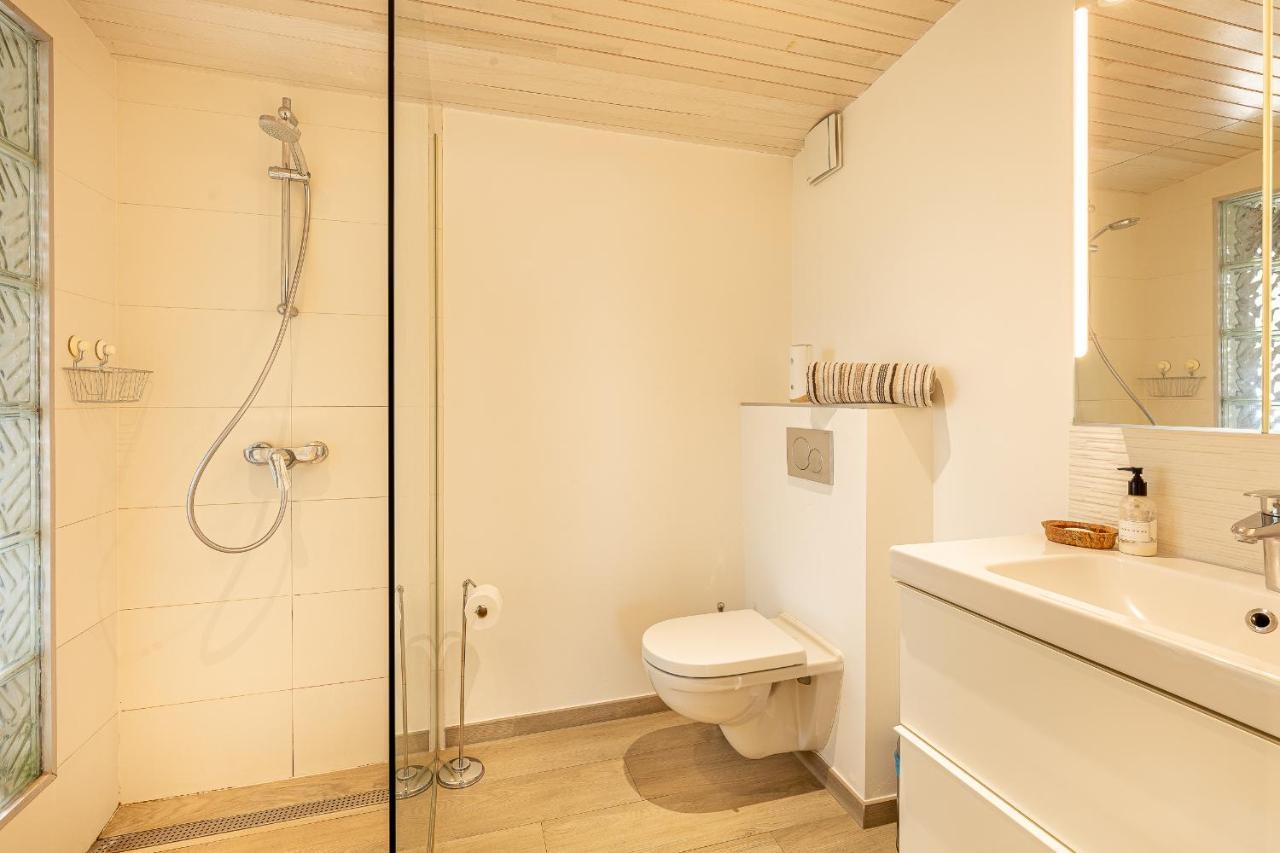 Raesborre Homes - Self Check-In Лёвен Экстерьер фото